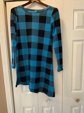 Morris Women’s Asymmetrical Long-Sleeve Dress in Blue and Black Plaid